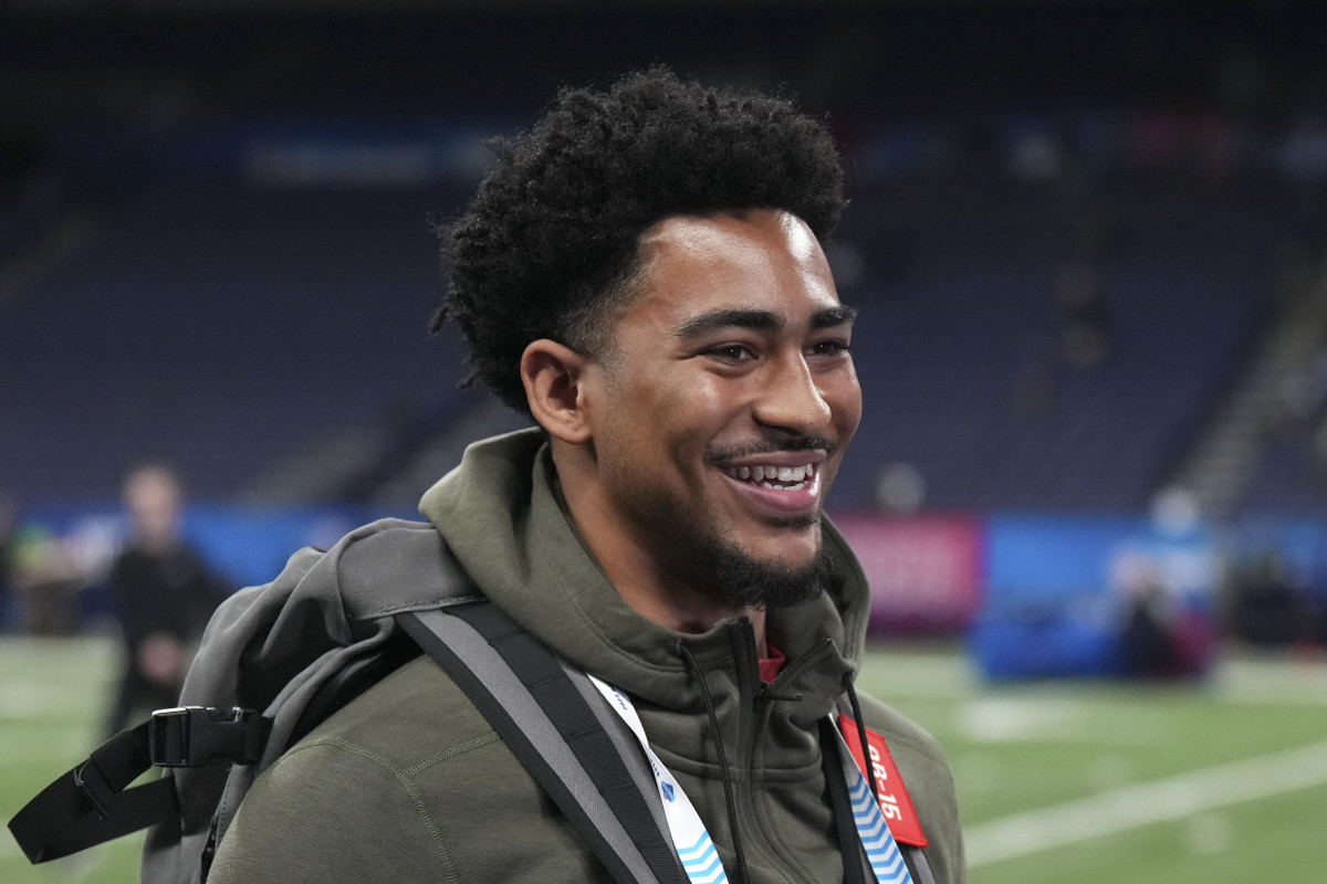 Mar 4, 2023; Indianapolis, IN, USA; Alabama quarterback Bryce Young (QB15) during the NFL Scouting Combine at Lucas Oil Stadium.